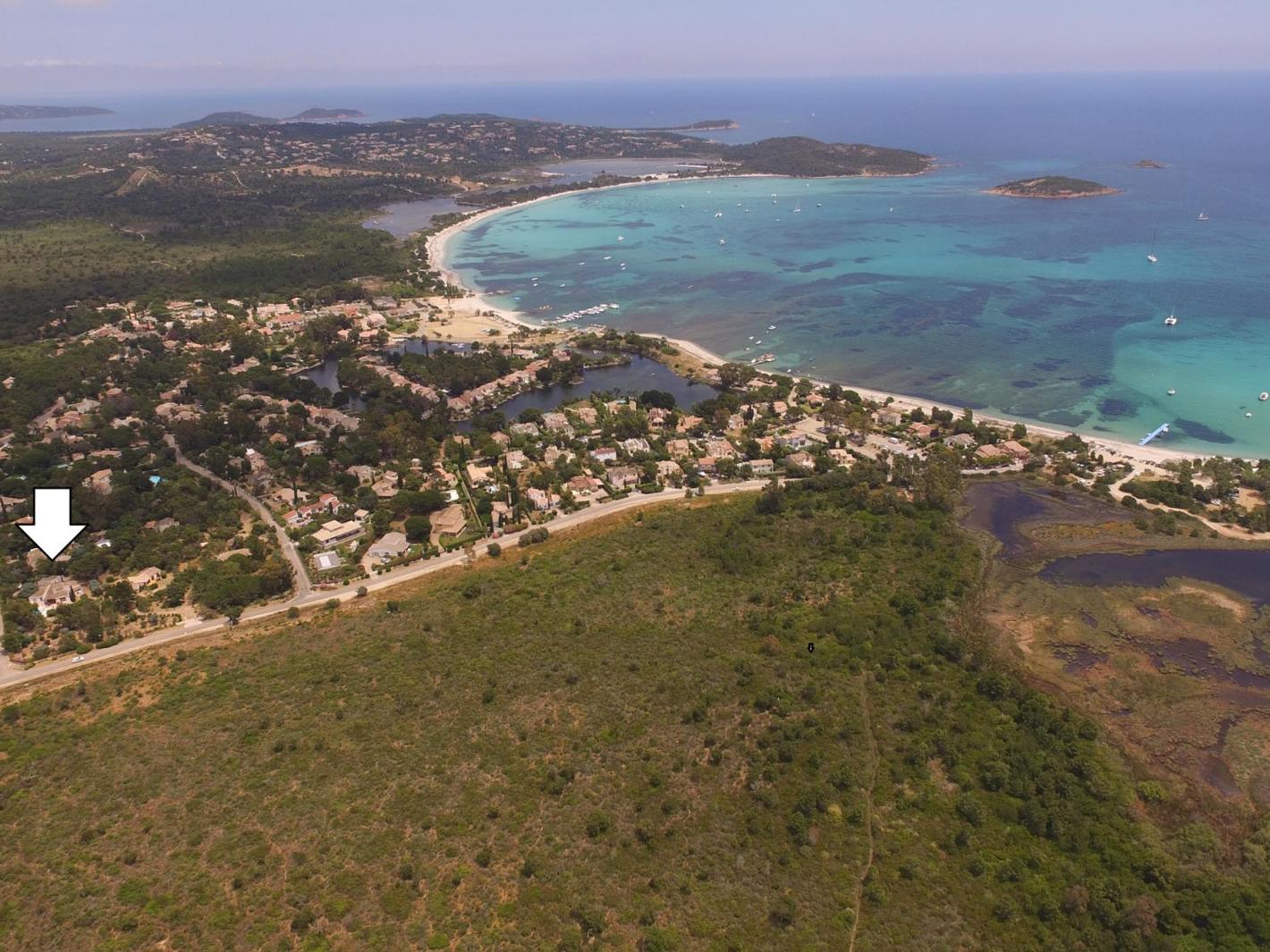 A quelques minutes à pieds de la plage